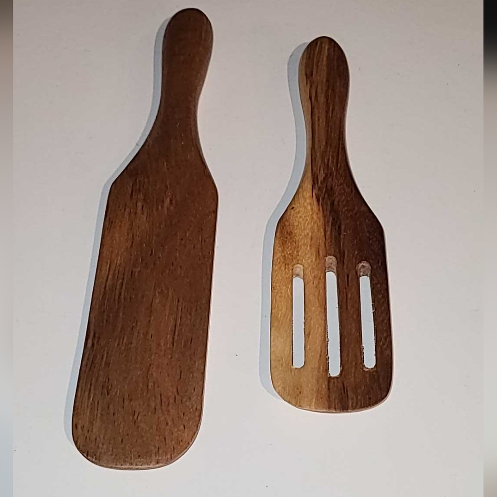 Mad Hungry 2-piece Bamboo Spurtle Set, New In Box